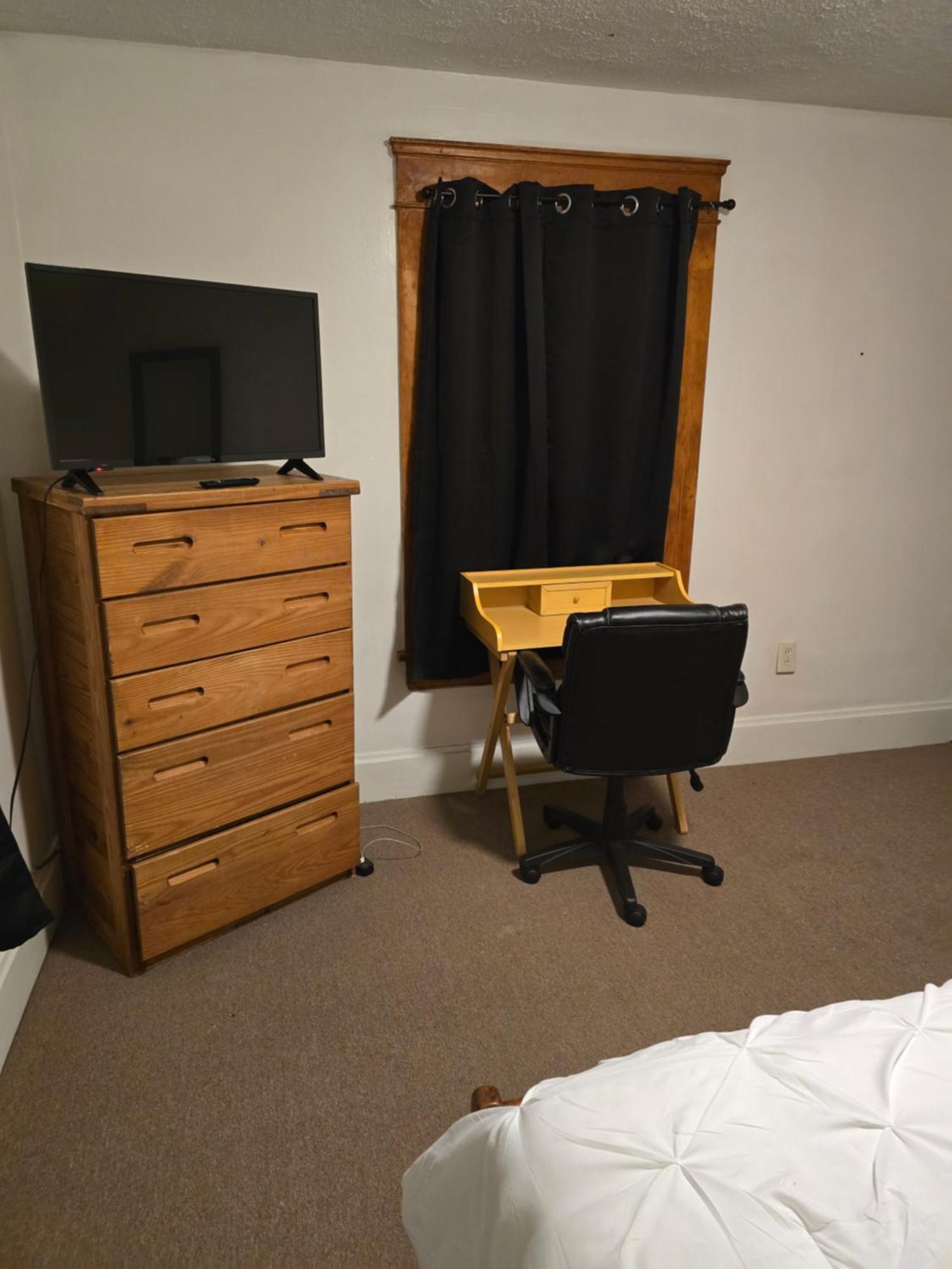 Unit 2 At Oilgate At Oakdale Homestay Akron
