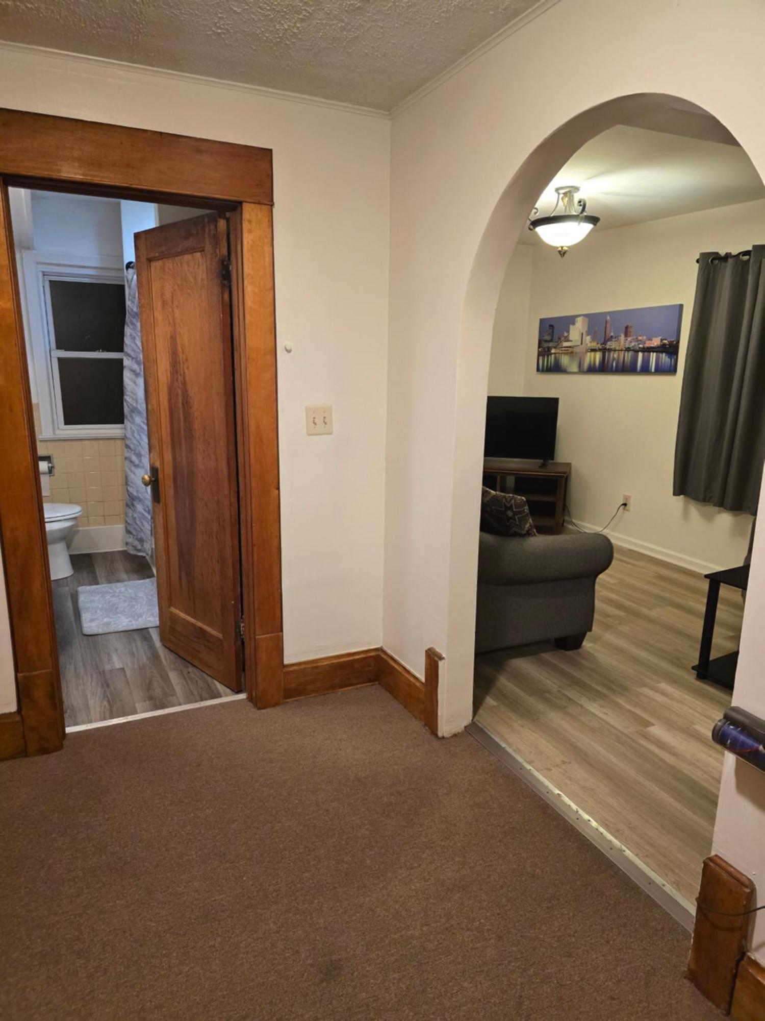 Homestay Unit 2 At Oilgate At Oakdale Akron